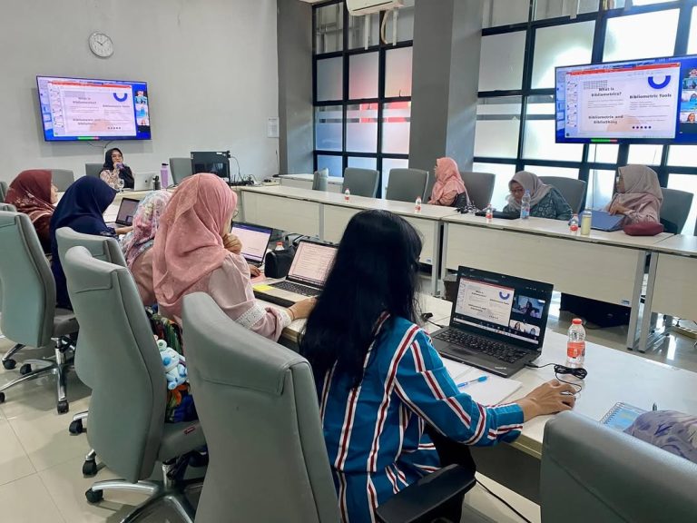 Couching Clinic “Penyusunan SLR dengan Bibliometric oleh Ibu Chara Pratami Tidespania Tubarad, Ph.D.